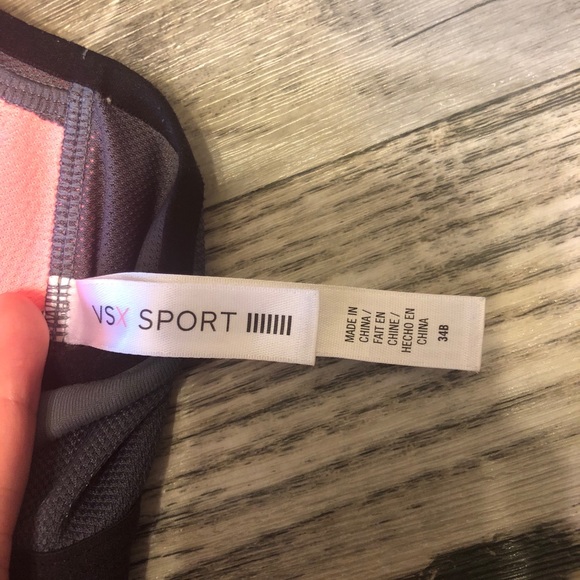 Victoria’s Secret VSX Zip Front Sports Bra - Picture 3 of 3